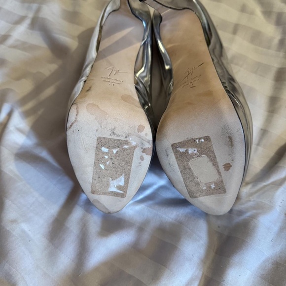 Giuseppe Zanotti Shiny Silver Peep-Toe Heels - Picture 4 of 4